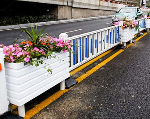 道路花箱護欄